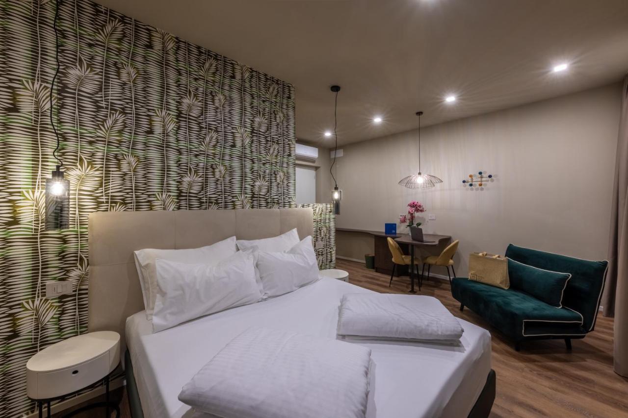 Hi Room เตรนโต ภายนอก รูปภาพ