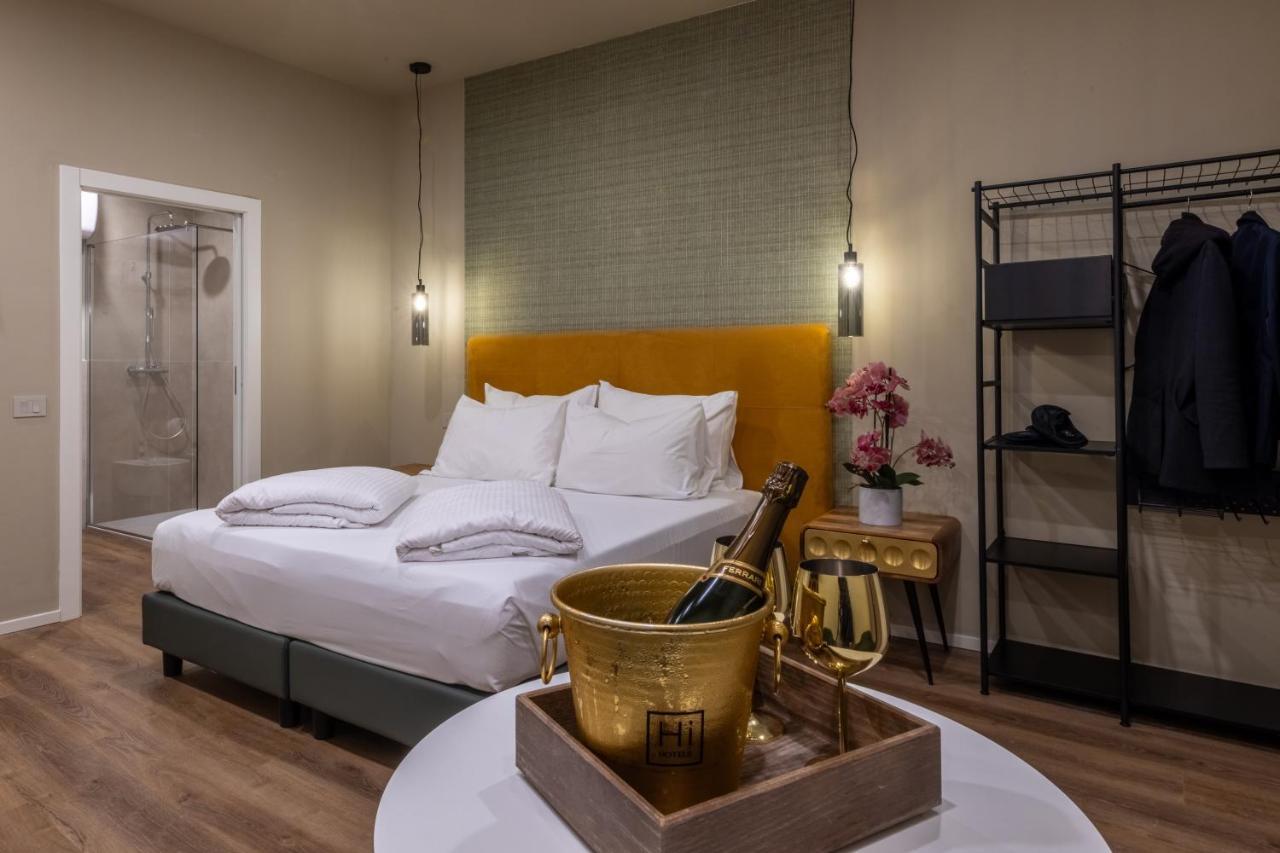 Hi Room เตรนโต ภายนอก รูปภาพ